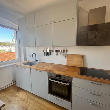 Grosszuegige Monteurwohnung Fuer 6 * Drezda