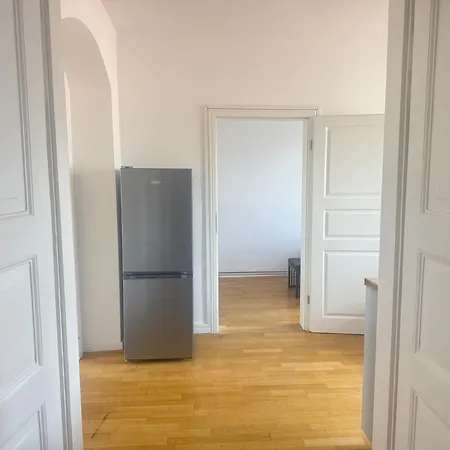Grosszuegige Monteurwohnung Fuer 6 * Drezda