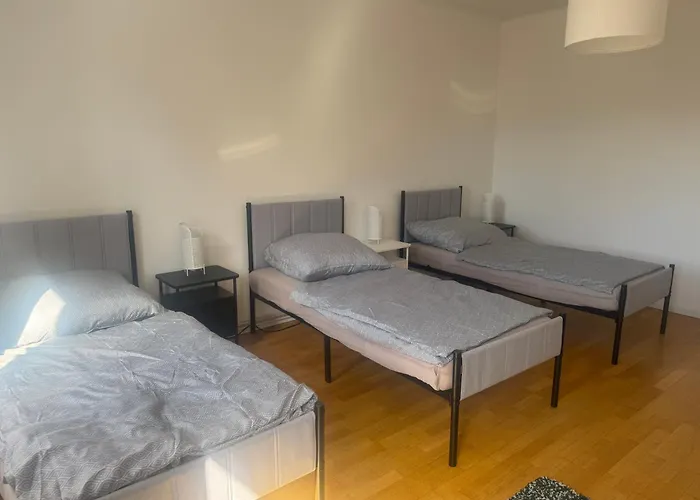 Grosszuegige Monteurwohnung Fuer 6 Apartmán