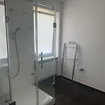 Grosszuegige Monteurwohnung Fuer 6 Apartment Dresden