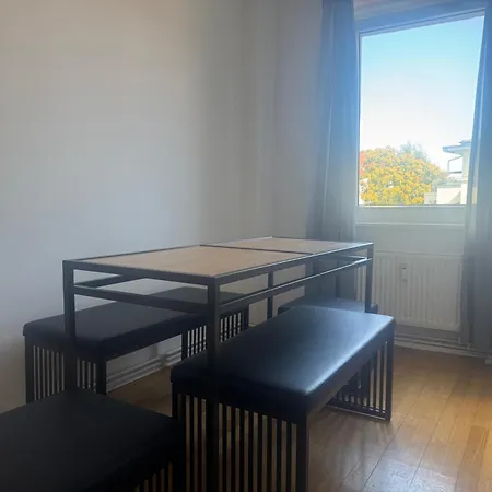 Grosszuegige Monteurwohnung Fuer 6 * Δρέσδη
