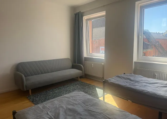 Grosszuegige Monteurwohnung Fuer 6 Διαμέρισμα *